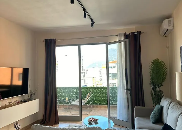 Turdiu New Apartmán